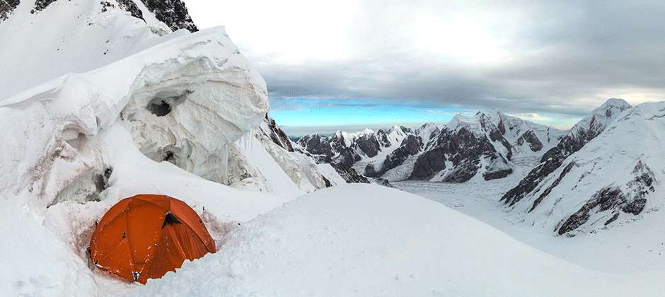 mountaineering_tent2_slider
